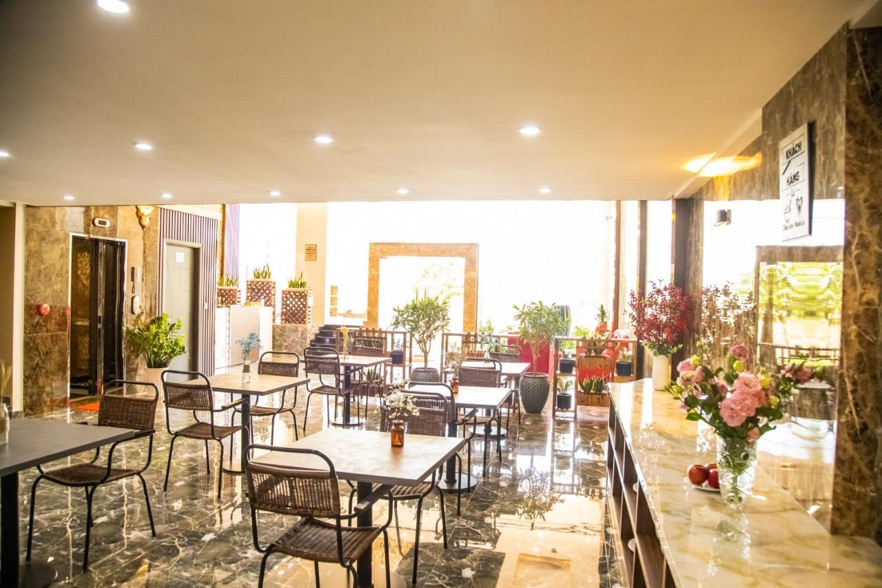 LA MIA Lakeview Hotel Pleiku Buitenkant foto