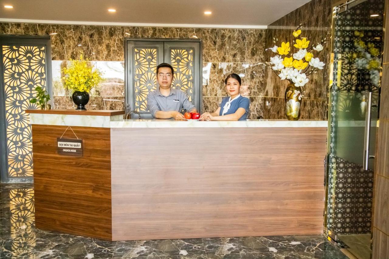 LA MIA Lakeview Hotel Pleiku Buitenkant foto